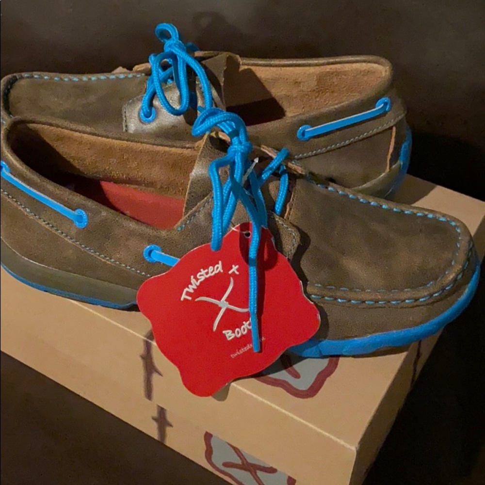 NWT Twisted X Mocs